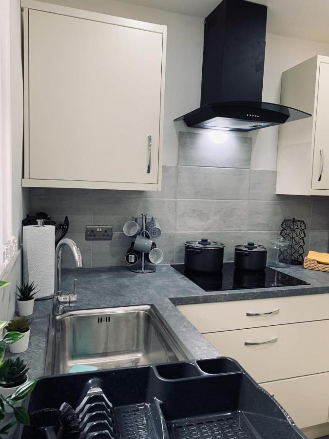 Stylish, Spacious & Luxurious Home - Parking Λίβερπουλ Εξωτερικό φωτογραφία