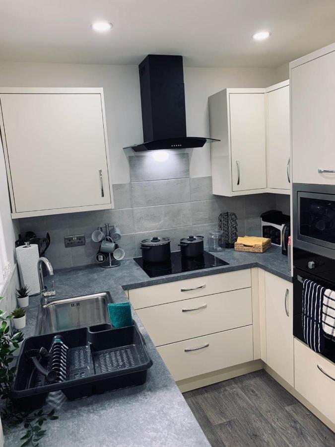 Stylish, Spacious & Luxurious Home - Parking Λίβερπουλ Εξωτερικό φωτογραφία